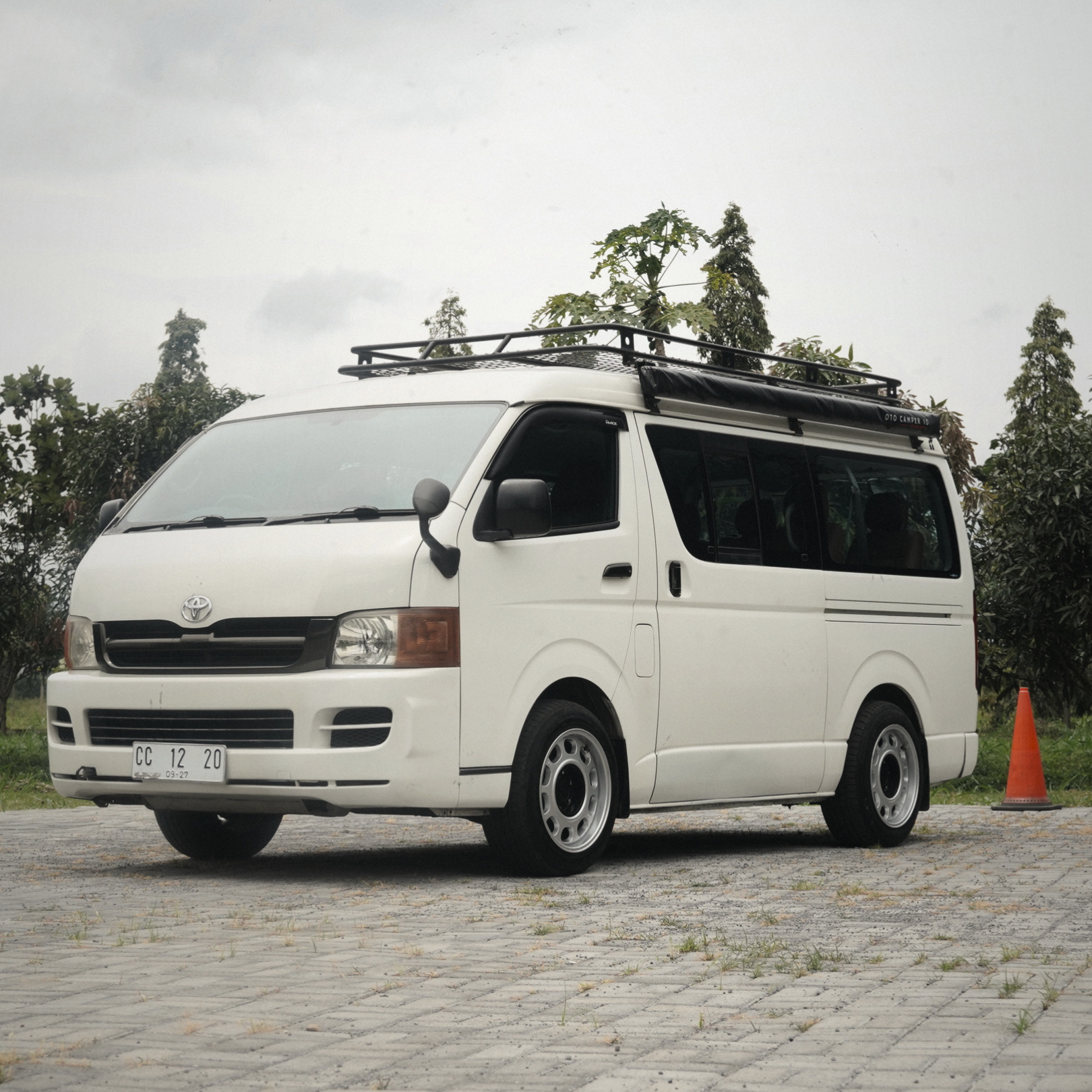 Merbabu Black Size 2.5 x 3